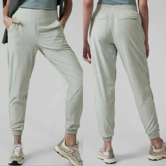 Athleta Brooklyn Lined Textured Jogger Pants Lined Serpentine Coast Grey Size 14 - Picture 1 of 16